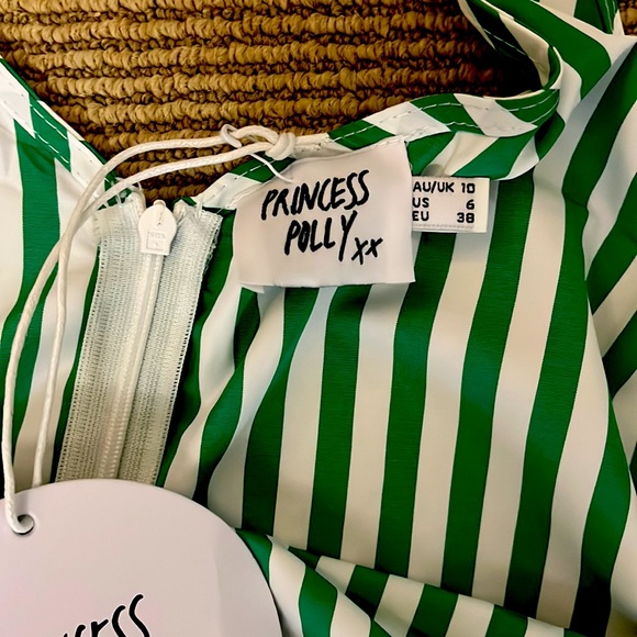 NWT: Green and white striped Princess Polly romper with pockets - Picture 4 of 4